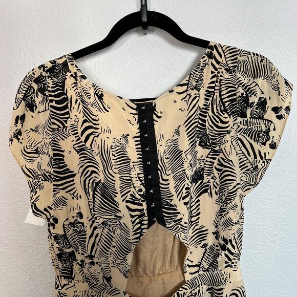 Of Two Minds Zebra Print Mini Dress Tan Black Cutout Back Silk Cap Sleeve Sz M - Picture 8 of 8